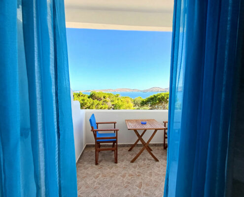 Δίκλινο δωμάτιο Deluxe με θέα στη θάλασσα Δίκλινο δωμάτιο Deluxe με θέα στη θάλασσα