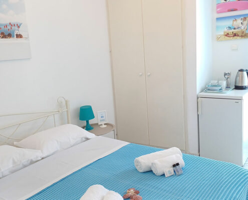 Δίκλινο δωμάτιο · Πλευρική θέα στη θάλασσα Δίκλινο δωμάτιο · Πλευρική θέα στη θάλασσα